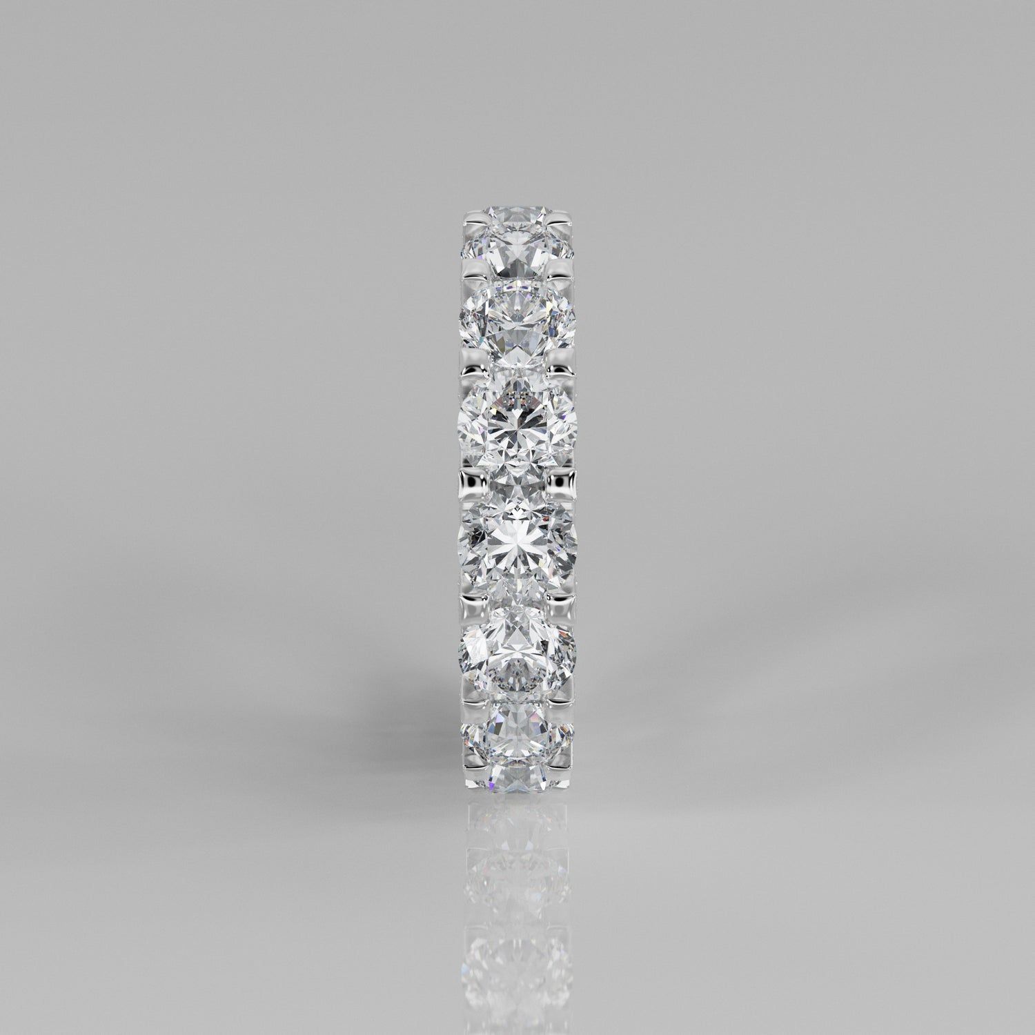 Rockstar Forever Ring - Round Diamond Pavé - Mark Gold